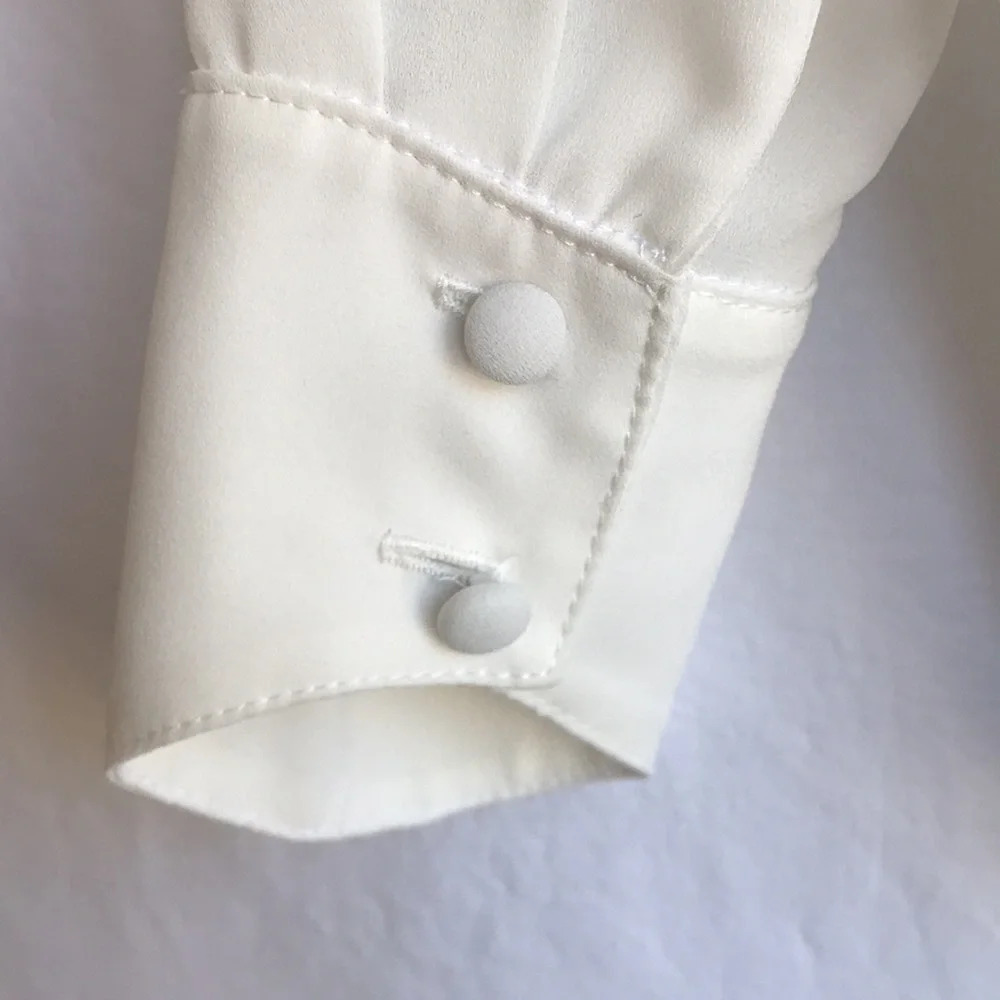 Cartise cream silky semi-sheer high-low crossover blouse, size 6 - Picture 6 of 8